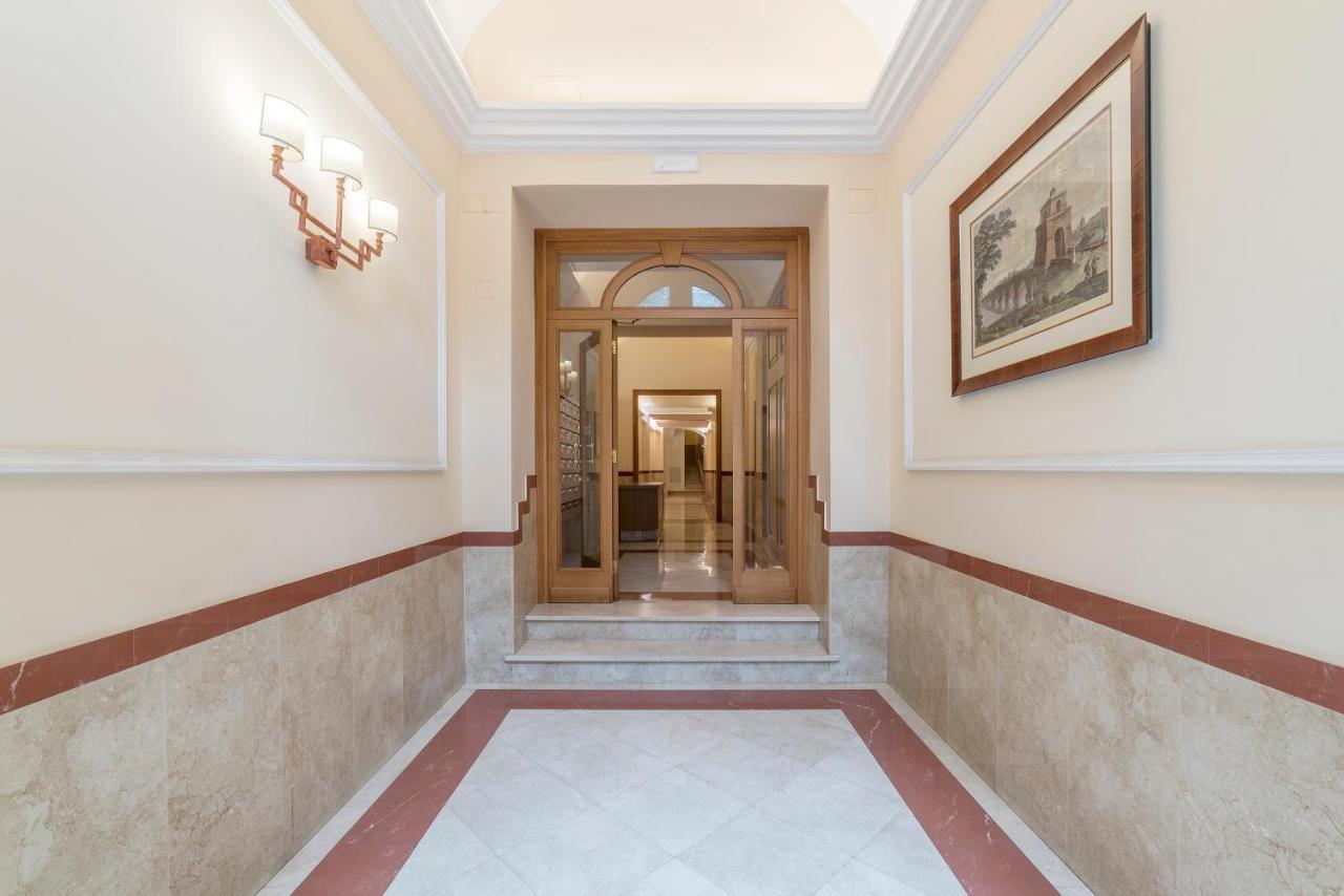Villa Borghese Roomy Flat Rom Exteriör bild